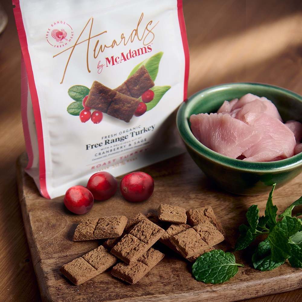 McAdams Treats Turkey Cranberry Sage 150g